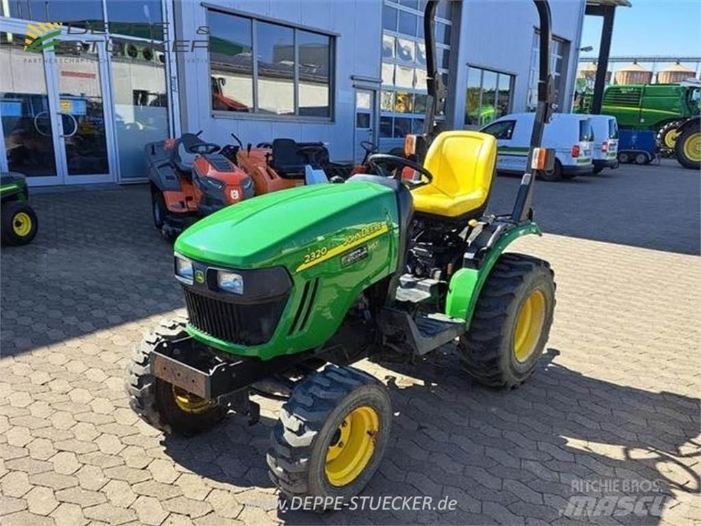 John Deere 2320 Tractoare compacte