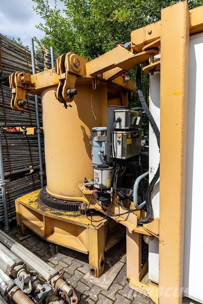 Potain MDT 128 Macarale turn