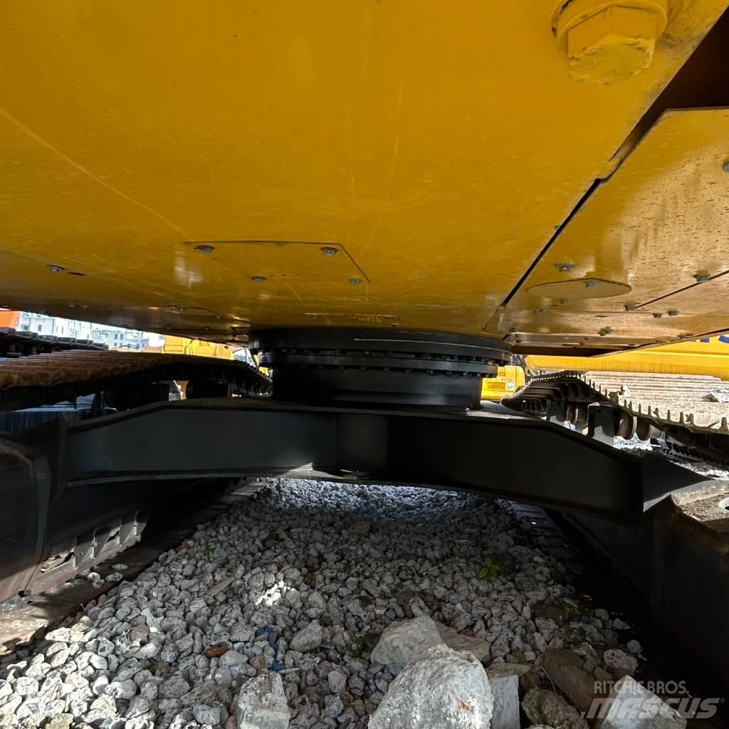 Komatsu 350-7 Excavatoare pe șenile
