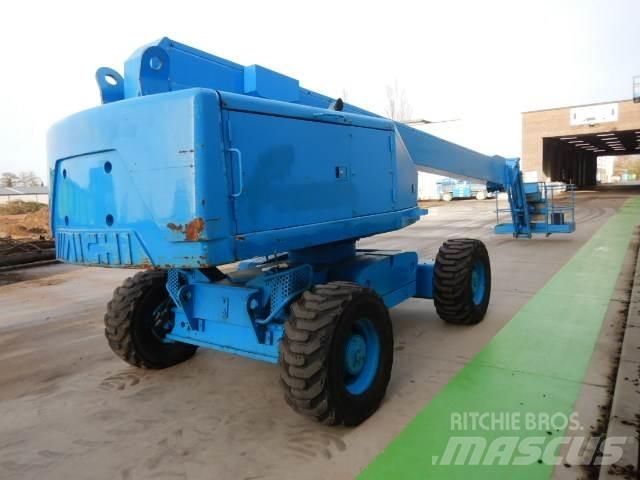 Aichi SP21AJ Nacele cu brat telescopic