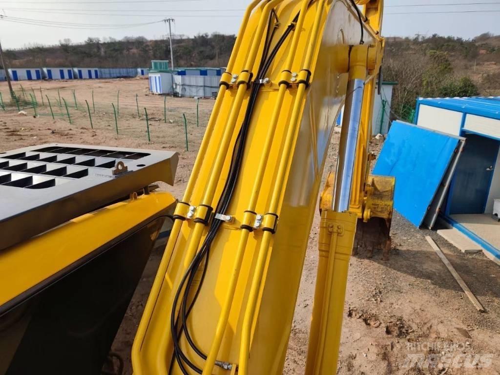 Komatsu PC 270 Excavatoare pe șenile
