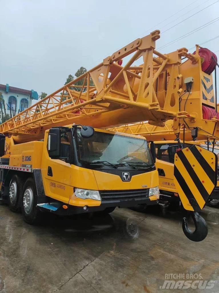 XCMG XZJ5434JQZ70K Încarcatoare cu excavator
