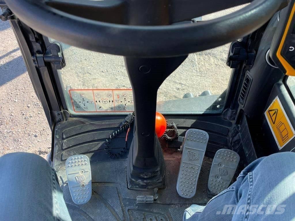 JCB JS 175 W Excavatoare cu roti