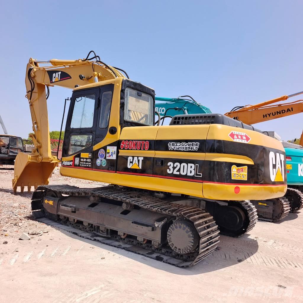 CAT 320 BL Excavatoare pe șenile
