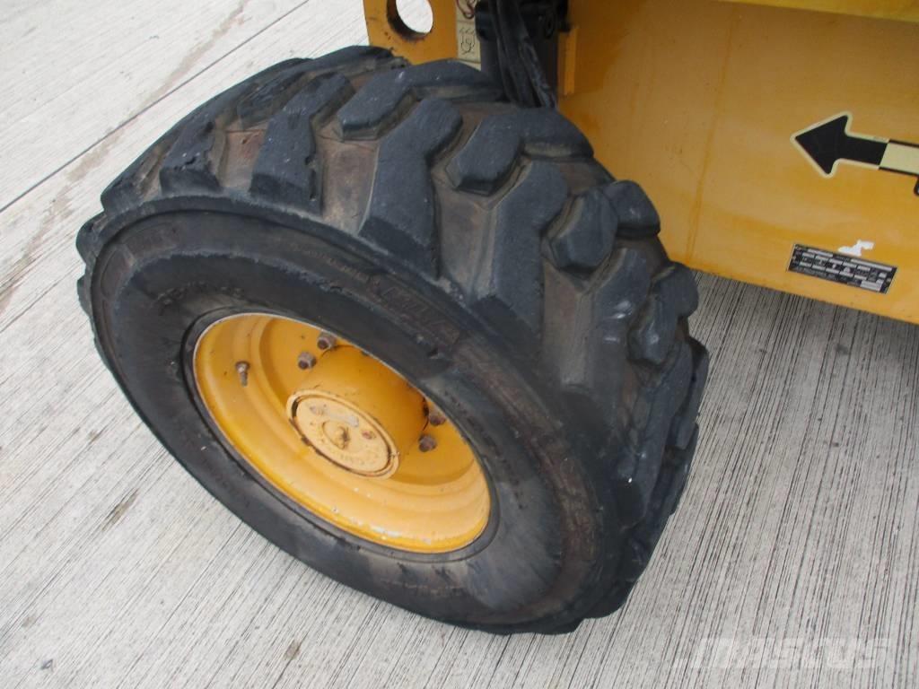 JLG 600 SJ (254) Nacele cu brat telescopic