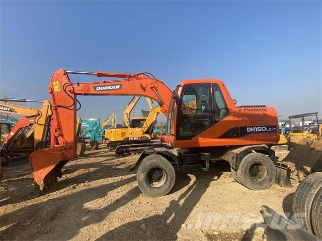Doosan DH150 Excavatoare pe șenile
