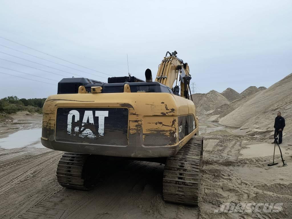 CAT 336D Excavatoare pe șenile

