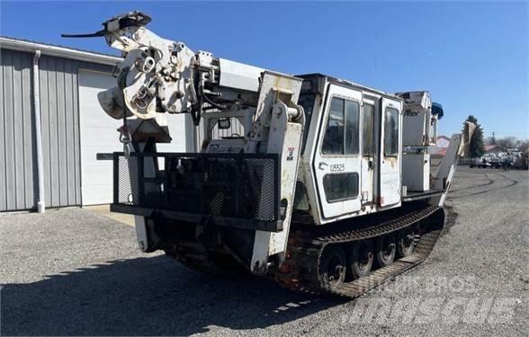 Altec D845ATR Platforme aeriene montate pe camion