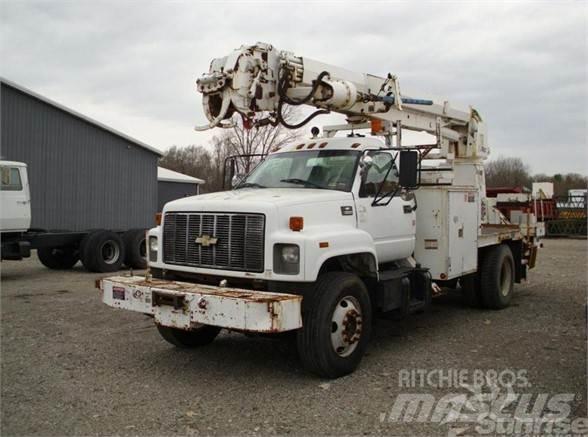 Altec D947BB Platforme aeriene montate pe camion