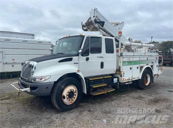 Altec TA40 Platforme aeriene montate pe camion