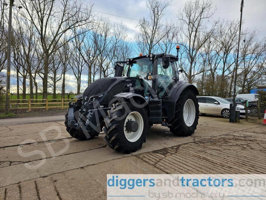 Valtra T 154 Tractoare
