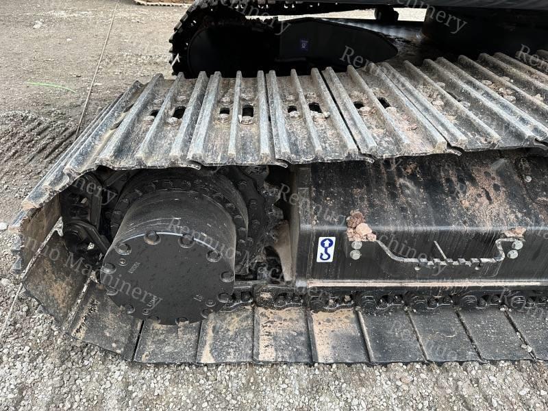 Hitachi ZX 200 Excavatoare pe șenile
