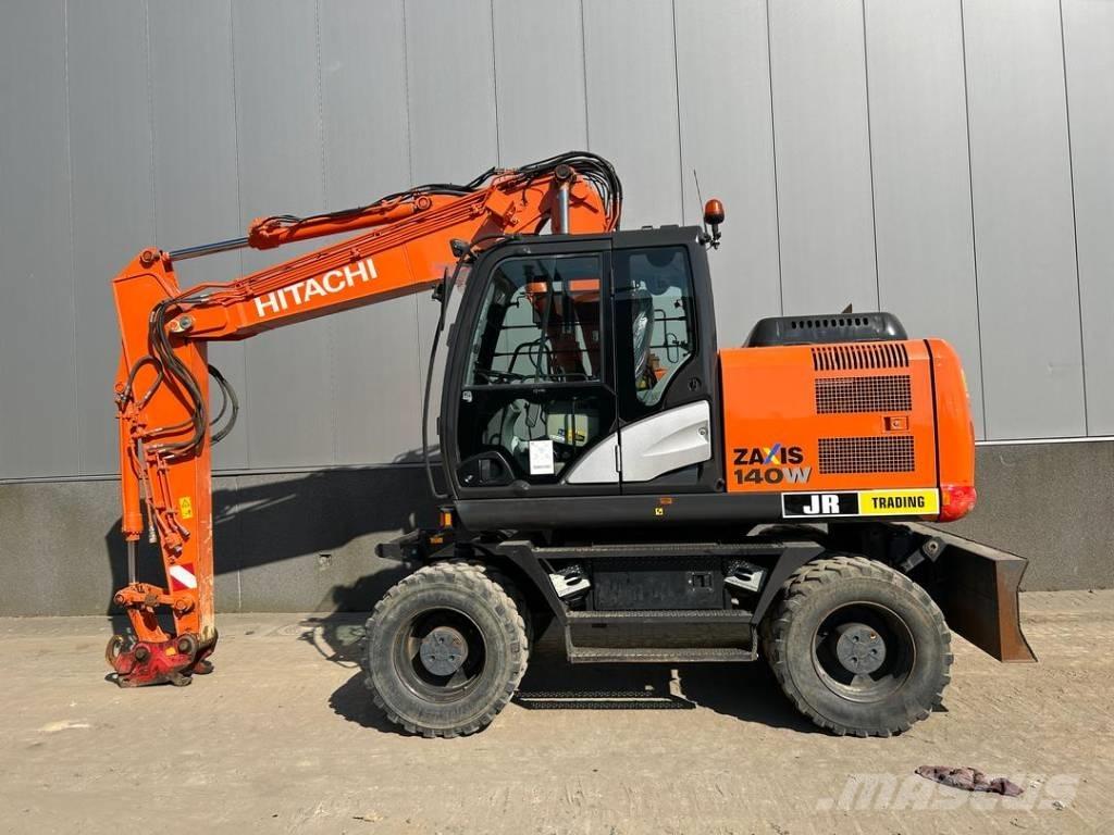 Hitachi ZX 140 W-5B Excavatoare cu roti