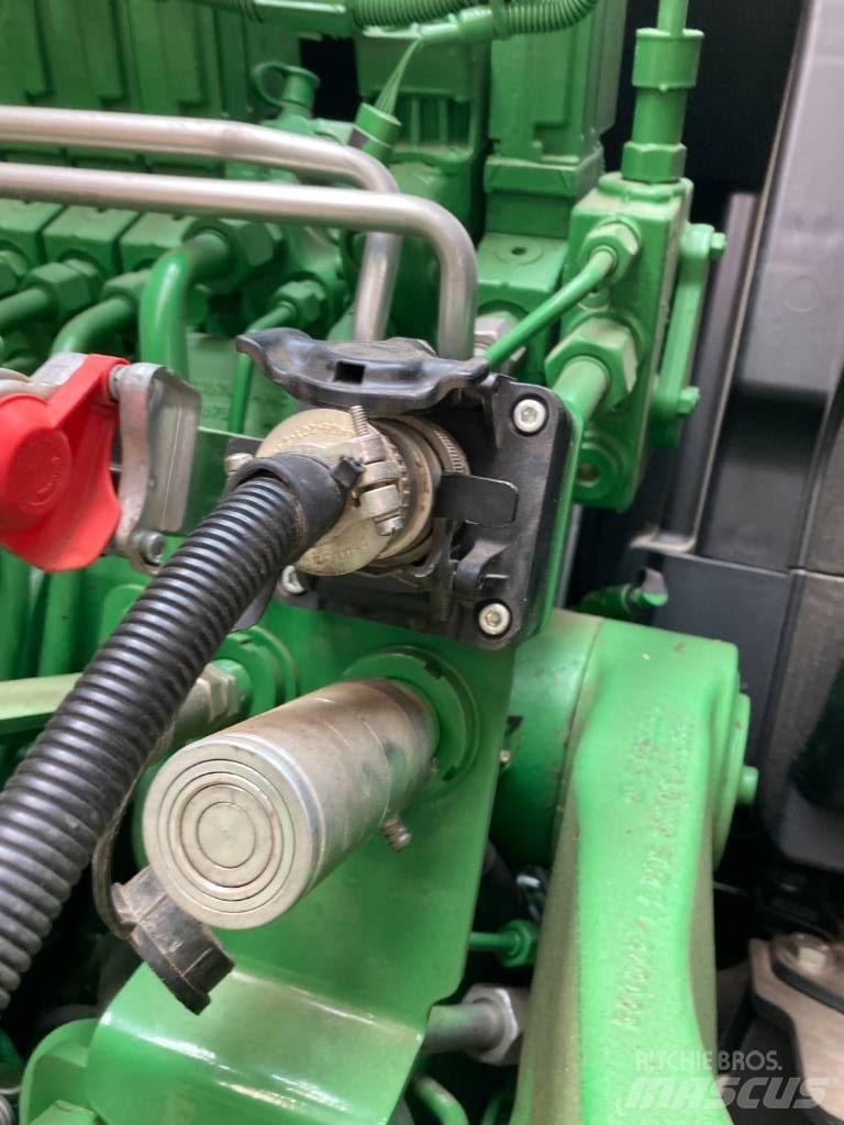 John Deere V416R Masina de balotat cilindric