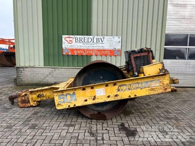 Vibromax 2000 Cilindri compactori tractabili cu vibratii