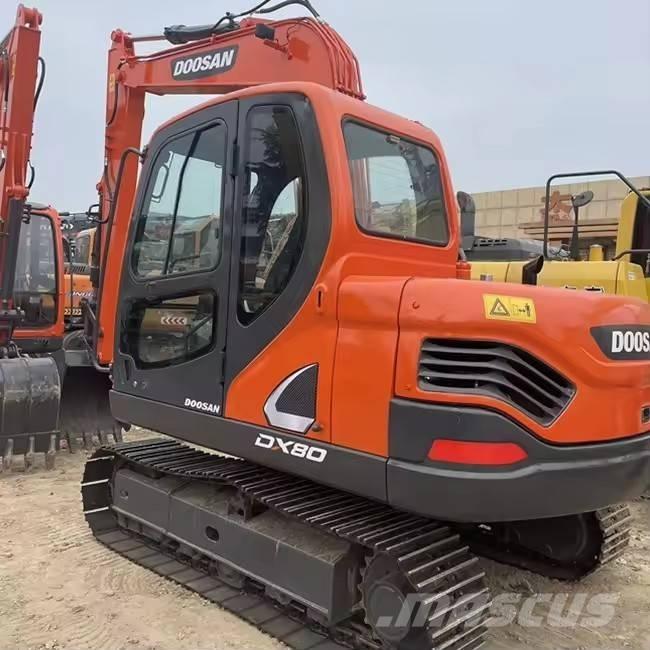 Doosan DX 80 Excavatoare 7t - 12t