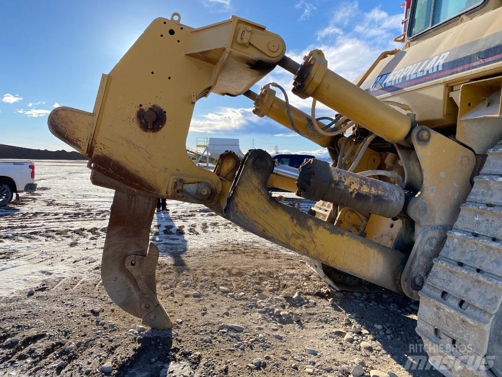 CAT D9L Buldozere pe senile