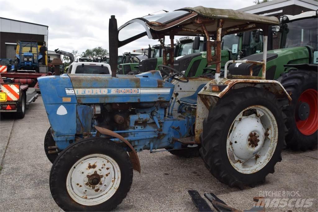 Ford 2000 Tractoare