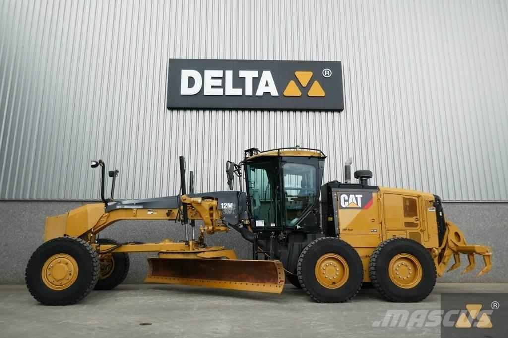 CAT 12M2 AWD Gredere
