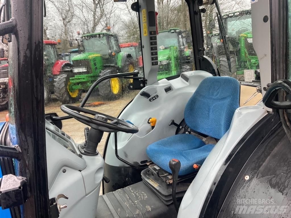 New Holland T 4.85 Tractoare