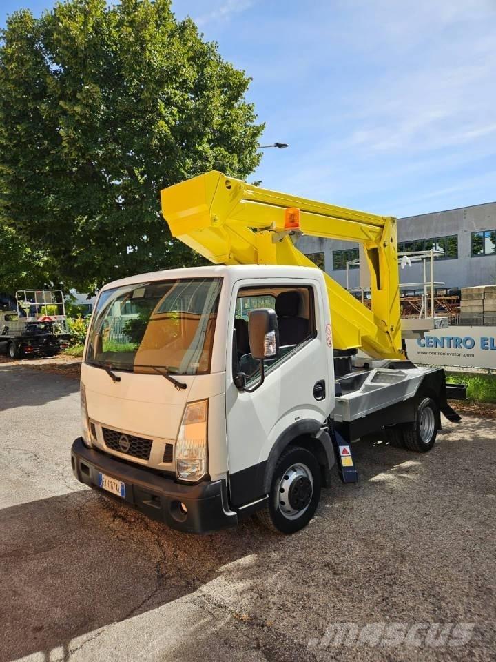 Palfinger P 200 A Platforme aeriene montate pe camion