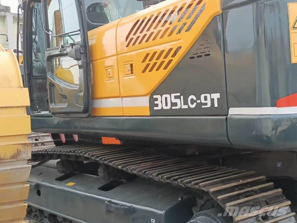 Hyundai 305-9 Excavatoare pe șenile
