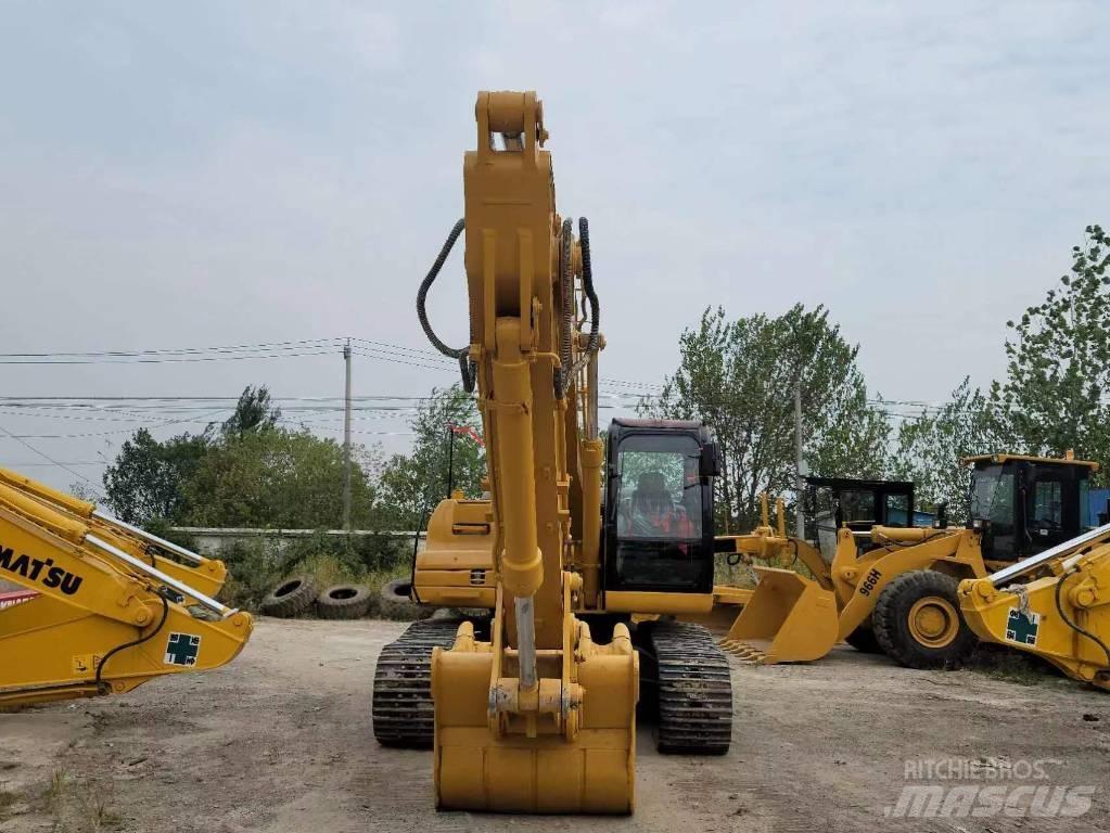 CAT 325 D Excavatoare pe șenile
