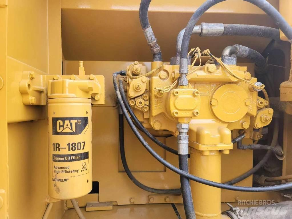 CAT 325 D Excavatoare pe șenile

