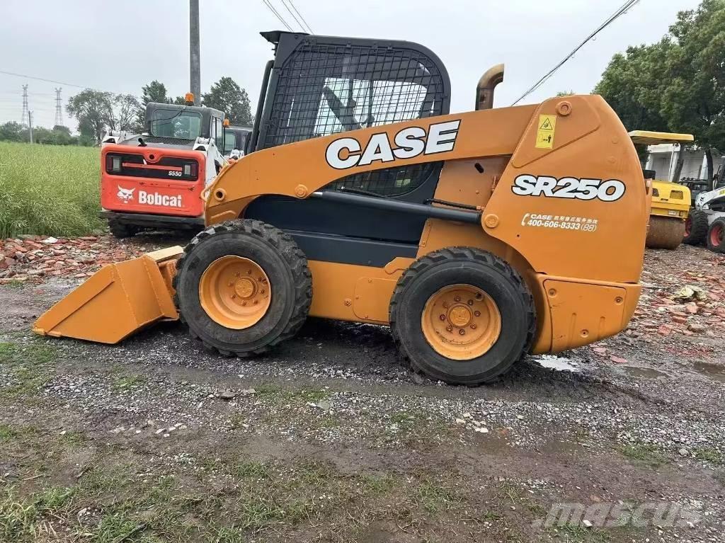 CASE SR 250 Mini incarcator