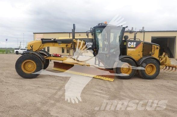 CAT 140M Gredere