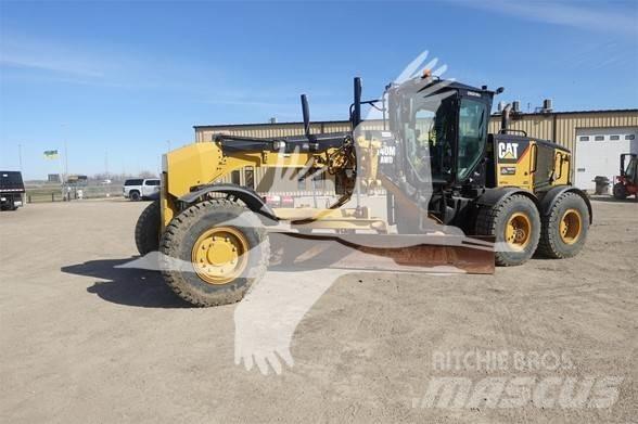 CAT 140M AWD Gredere