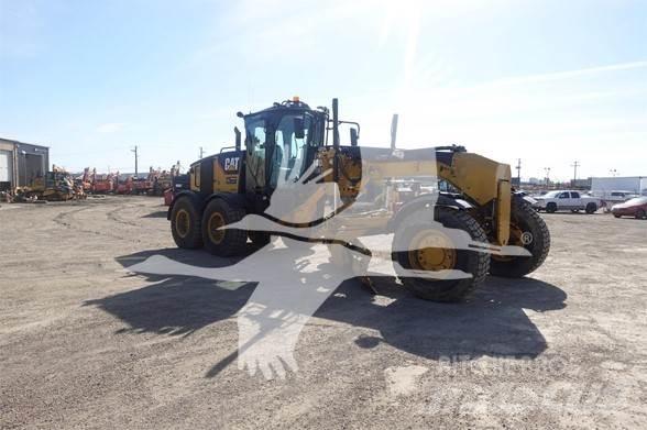 CAT 140M AWD Gredere