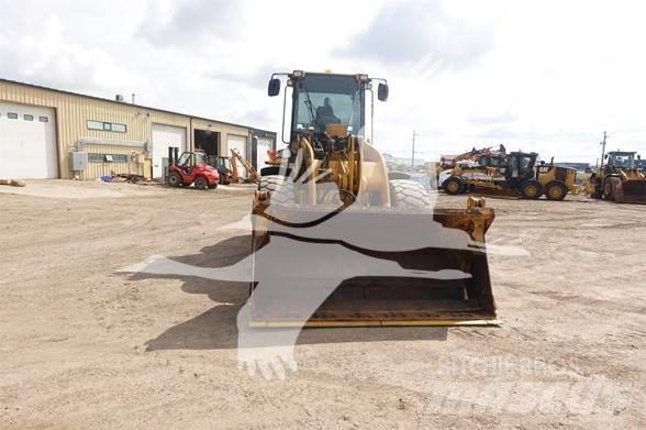 CAT 928H Incarcator pe pneuri