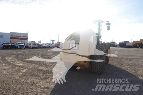 CAT CS54B Compactoare monocilindrice