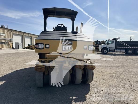 CAT CW14 Cilindri compactori cu roti