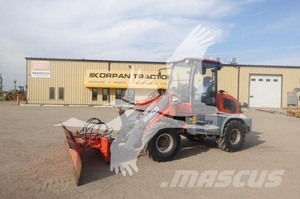  WRANGLER 3500 Incarcator pe pneuri