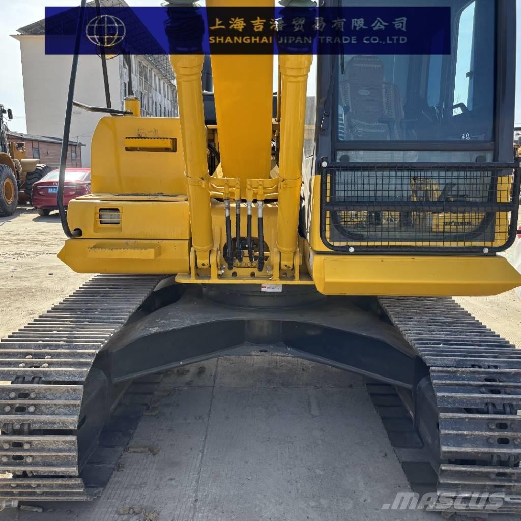 Komatsu PC 130 Excavatoare 7t - 12t