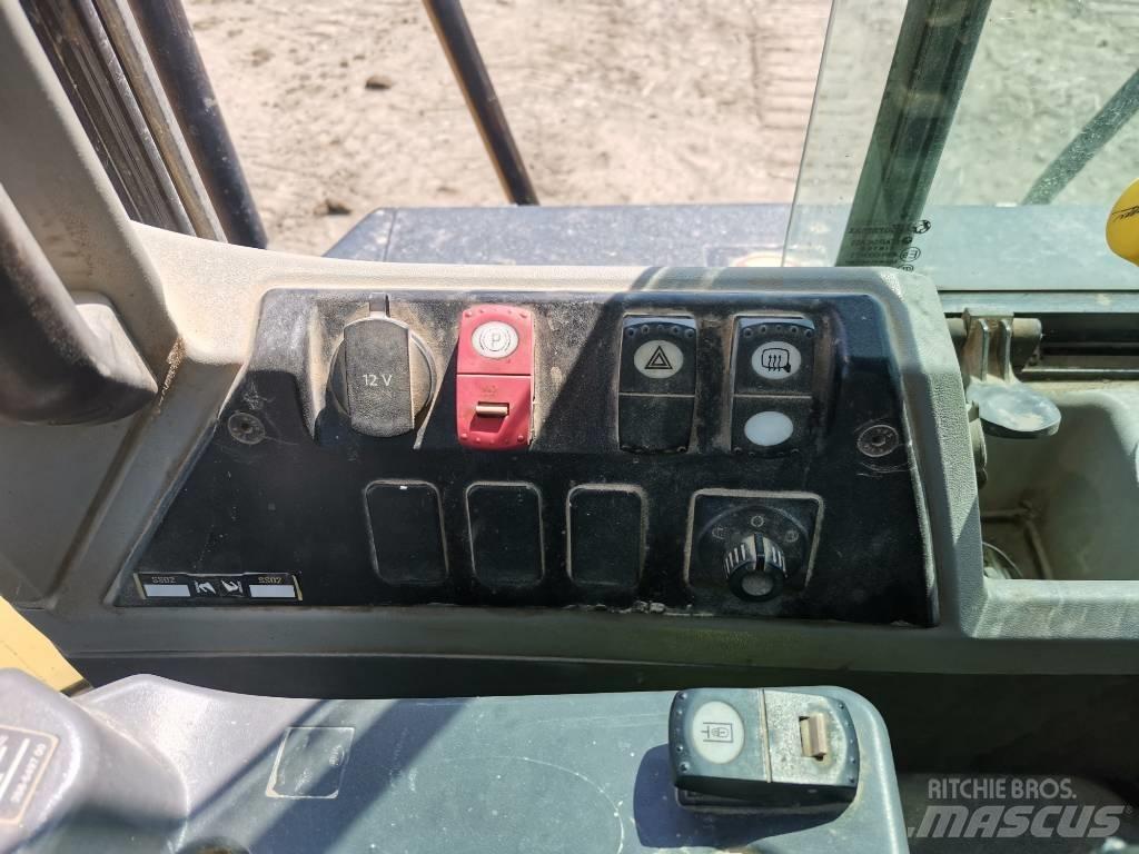 CAT 962 M Incarcator pe pneuri