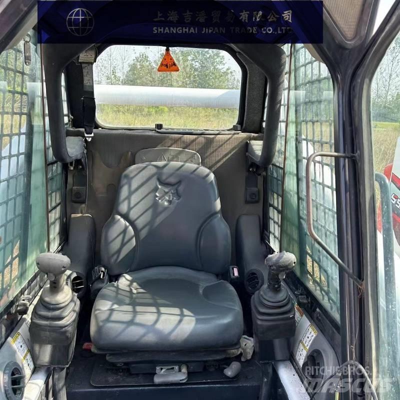 Bobcat S 330 Mini incarcator
