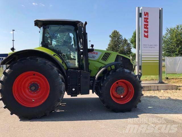 CLAAS AXION 810 Tractoare