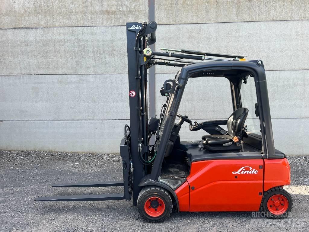 Linde E20PL-01 Stivuitor electric