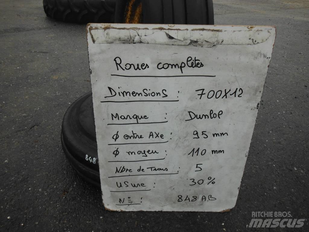 Dunlop 7.00X12 Roti