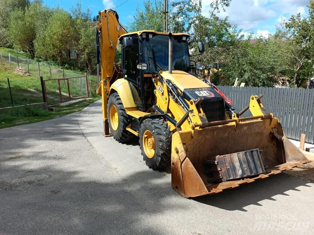 CAT 432 Buldoexcavatoare