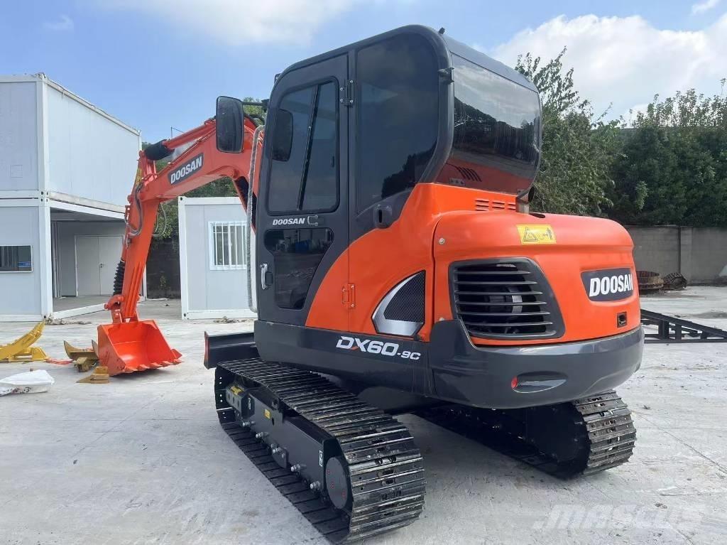 Doosan DX 60-9 C Excavatoare pe șenile
