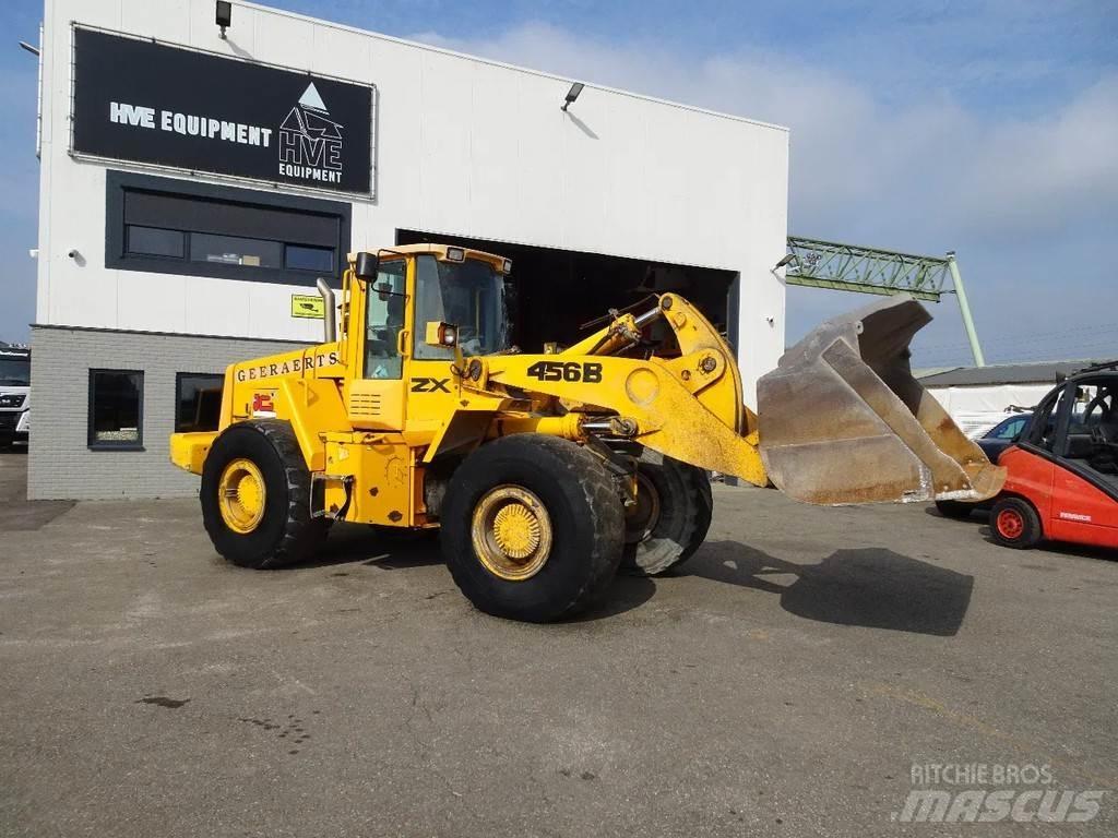 JCB 456ZX Incarcator pe pneuri