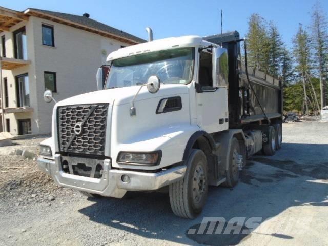 Volvo BM VHD Autobasculanta
