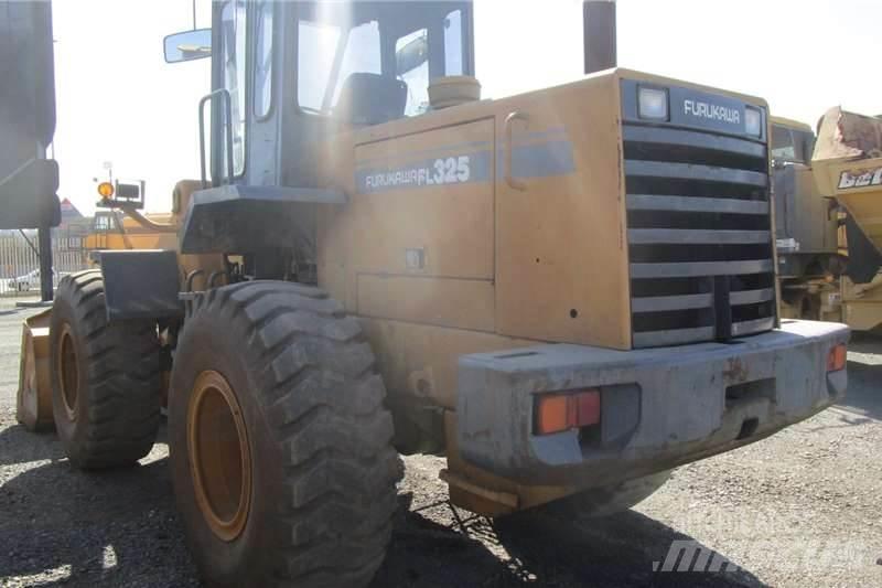 Furukawa FL325-I Incarcator pe pneuri