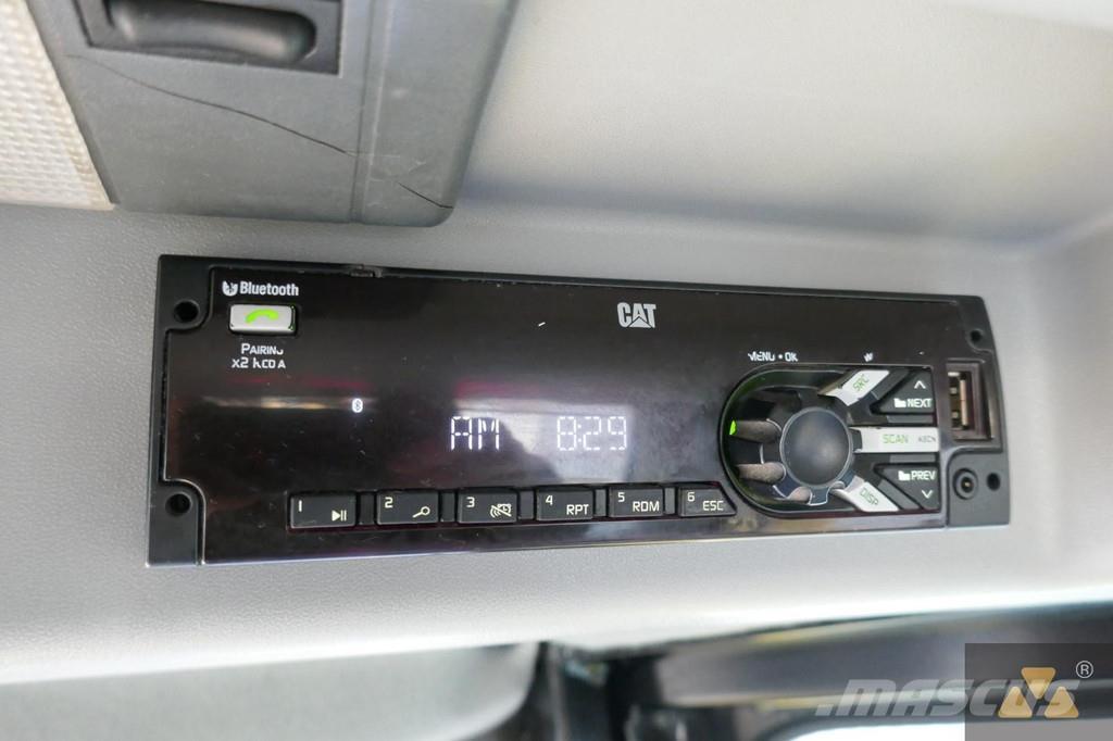 CAT D8T Buldozere pe senile