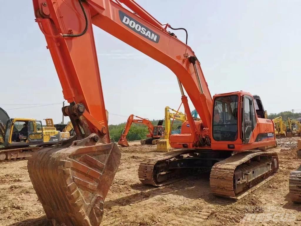 Doosan DH300LC-7 Excavatoare pe șenile
