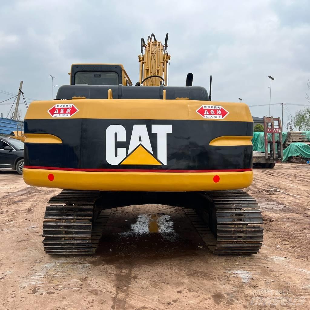 CAT 320 B Excavatoare pe șenile
